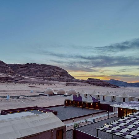Rum Four Mountain Luxury Camp 와디럼 외부 사진